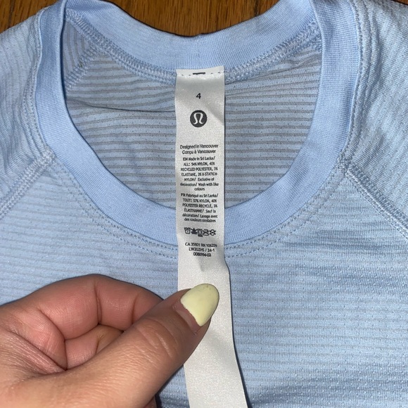 Lululemon Cropped Swiftly Tech Tee - Picture 2 of 4